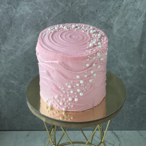 Buttercream Cake with Edible Pearls