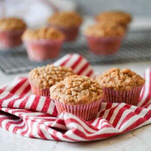 Apple crumble muffins