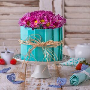 Strawberry and Chocolate Delight Cake