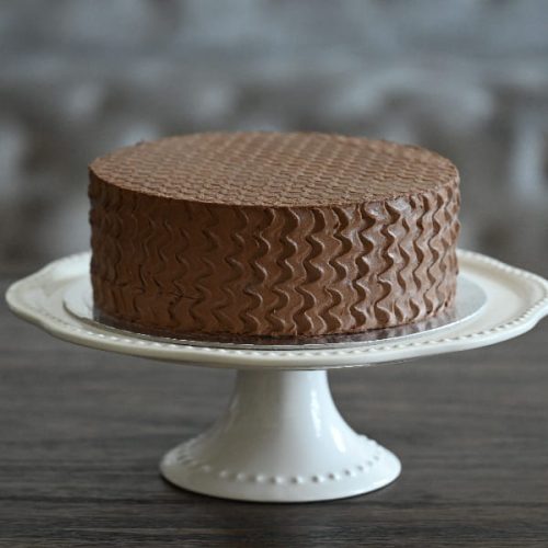 Advanced Cake Baking Tips for Professional-Looking Layers